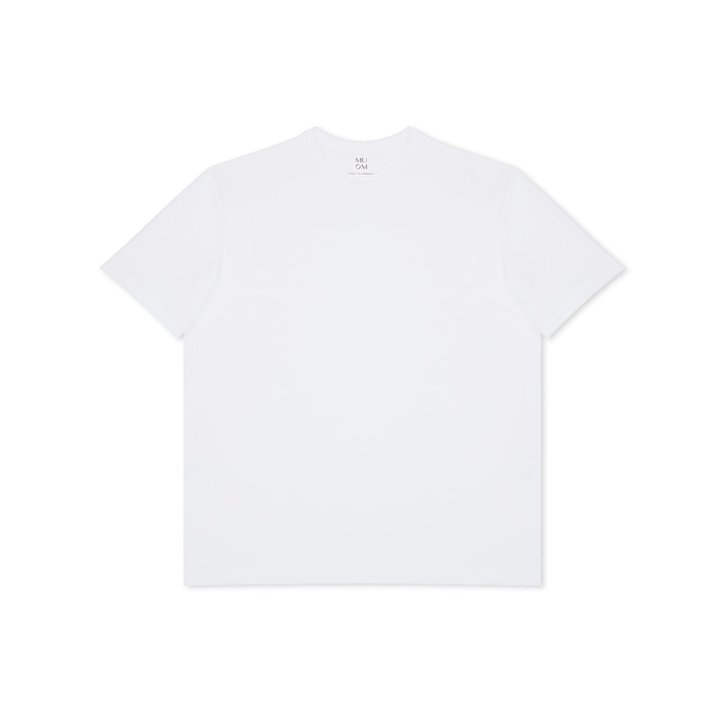 Sehr weißes Schlaf-Shirt